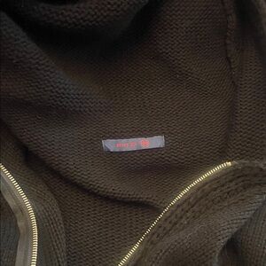 SUNDAY CLOSET CLEAN OUT. Ron Tomson Zip Front Long Hoodie in Black.